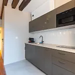 Heart Of Paris - Spacious 3-Bedroom Air-Conditione
