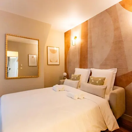 Heart Of - Spacious 3-bedroom Air-conditione Paris