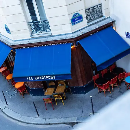 Apartment Heart Of - Spacious 3-bedroom Air-conditione Paris