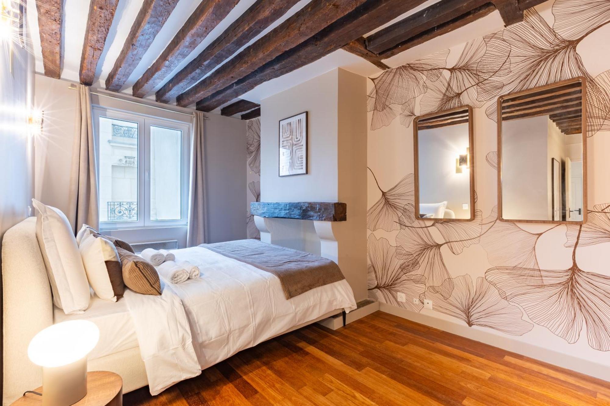 Heart Of - Spacious 3-bedroom Air-conditione * Paris